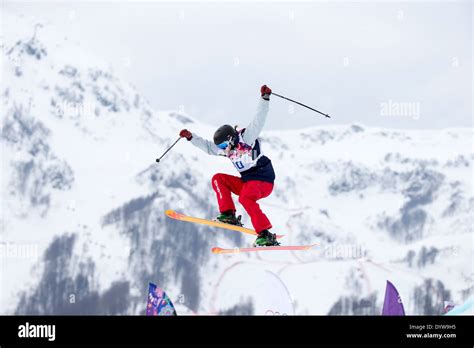 Julia Krass Usa Competing In The Ladies Ski Slopestyle At The