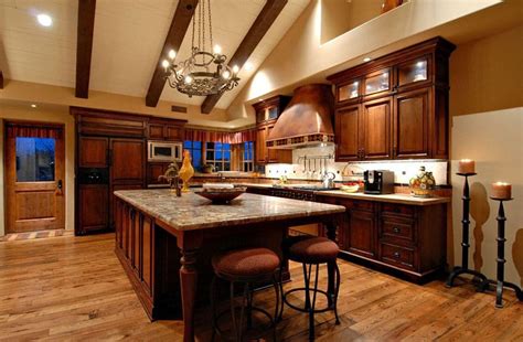 Dark cabinet finishes continue to see a trending uptick. 29 Elegant Tuscan Kitchen Ideas (Decor & Designs ...