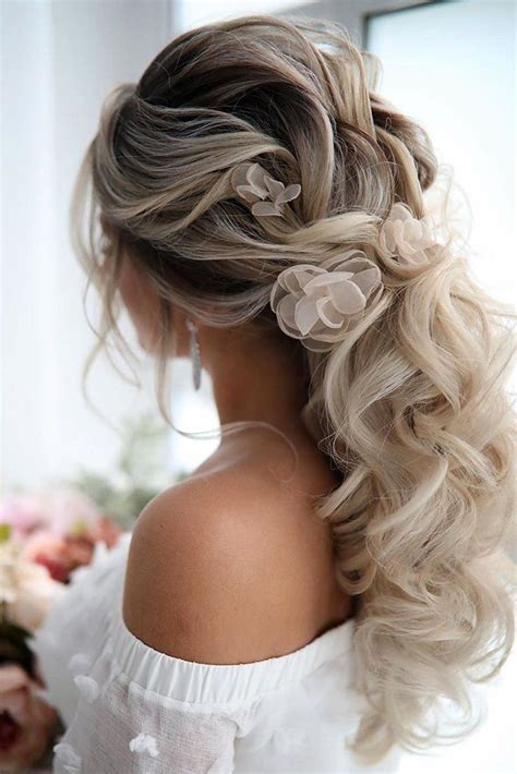 63 Mother Of The Bride Hairstyles Wedding Forward Mother Of The