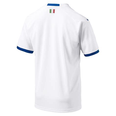 Italy football kits & football shirts. Italy 2018 Puma Away Kit | 17/18 Kits | Football shirt blog