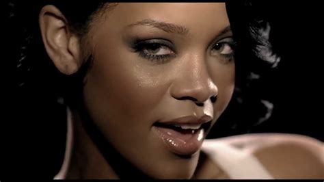 Rihanna Umbrella Feat Jay Z Youtube