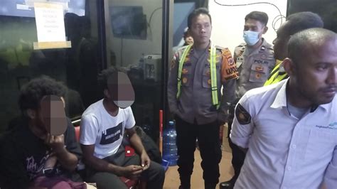 Petugas Avsec Bandara Sentani Gagalkan Penyelundupan Narkoba Dua