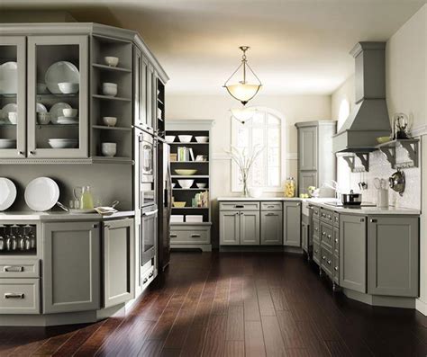 Dark gray kitchen cabinets look luxurious, intriguing and simply beautiful. Gray Kitchen Cabinets - Homecrest Cabinetry