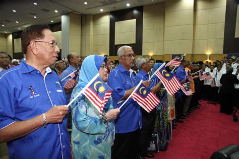 Lembaga pertubuhan peladang negeri johor. Majlis Perasmian Menara Lembaga Pertubuhan Peladang (LPP ...