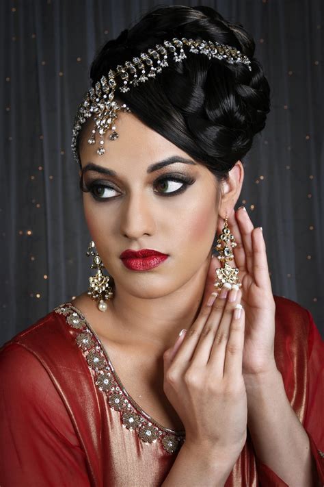 Browse wide collection of indian wedding hairstyles for women. 20 Indian Wedding Hairstyles Ideas - Wohh Wedding