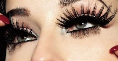 7 Tips For Wearing False Lashes