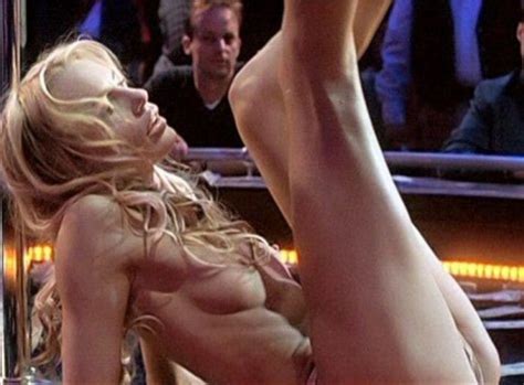 Daryl Hannah Naked Dancing At The Blue Iguana Pics