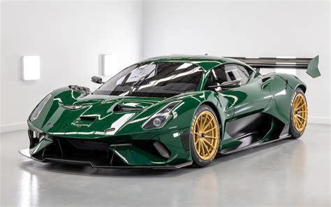 Brabham Starts Deliveries Of Bt62 Supercar