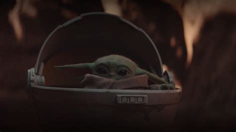 Baby Jabba Comes For Baby Yodas Crown As The Cutest Creature In A