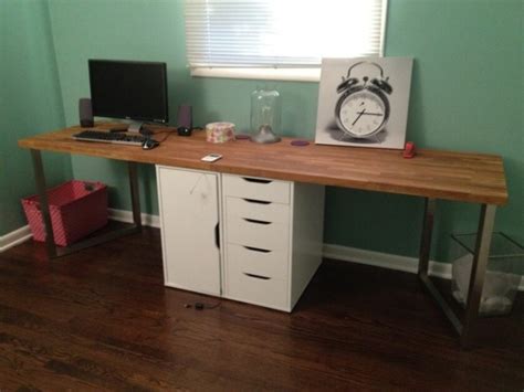 In fact, drawers are actually relatively easy to make, as a drawer is basically just a box that moves in and out on a track. 29 Inspiring DIY Computer Desk to Support Your Work