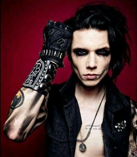 Read His Coffinhes A Vampire From The Story Andy Biersack Imagines