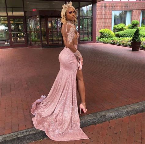 Pin By Kennedy Norman On Queen Queen In 2020 Black Girl Prom Dresses