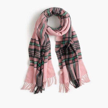 Those hogwarts students had no idea what they were missing out on. Plaid scarf | Plaid scarf, Womens plaid scarves, Scarf
