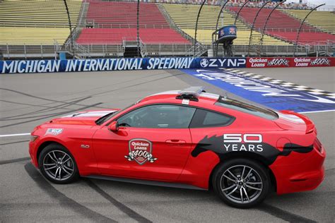 2015 Ford Mustang Gt Designated Nascar Pace Car Autoevolution