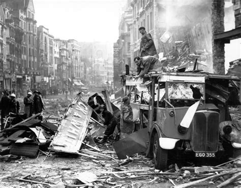 Blitz In London The Aftermath Of Bombing The Blitz 76 Years On