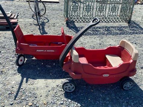 Lot 2 Little Tykes And Radio Flyer Red Molded Wagons Dixons Auction