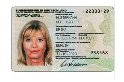 Personalausweis) is issued to german citizens by local registration offices in germany and diplomatic missions abroad. Roter Punkt auf dem Personalausweis. (Polizei)