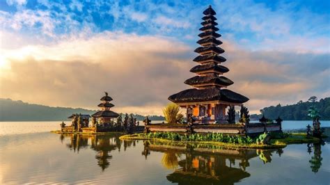 Reasons To Visit Indonesia Destination Vacation Perfect Days