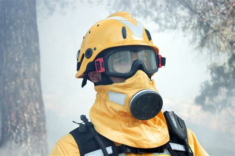 Equipos De Protección Respiratoria Para Incendios Forestales