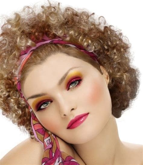 Get detailed tutorials, tips and tricks only at stylecraze, india's largest beauty network. Disco Makeup | Make Up Styles | Pinterest | Disco makeup ...