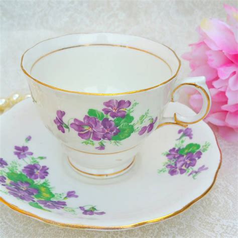 Colclough Bone China Tea Cup And Saucer Purple Violets Tea