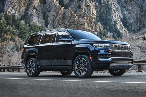 Jeep Targets Cadillac Escalade With 111000 Grand Wagoneer Bloomberg