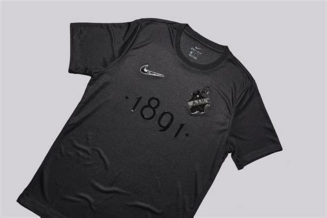 This Blacked Out Jersey Will Look Just As Good Off The Pitch Retro
