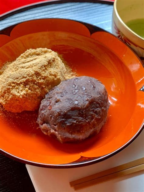 Ohagi（sticky Rice Cake Coated In Smashed Sweet Beans）and Tea Ceremony Osaka Cooking Class