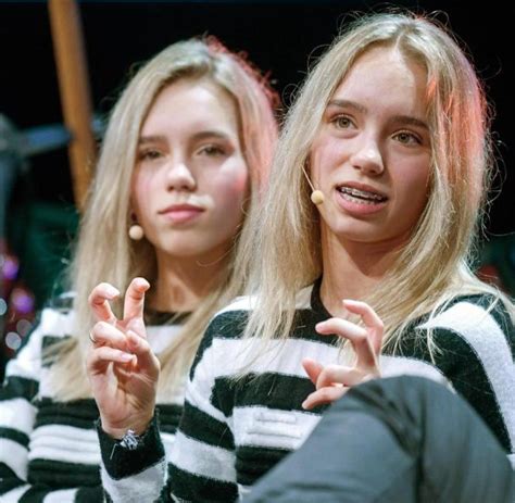 Kika award live (20.11.2020) (i.redd.it). Lisa und Lena: «Wir sind unser eigener Boss» - WELT