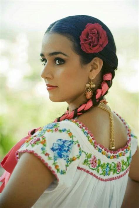 Love Surreal Mexican Women Mexican Fashion Beautiful Mexican Women