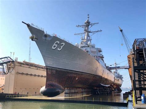 Destroyers Left Behind Us Navy Cancels Plans To Extend Service Lives
