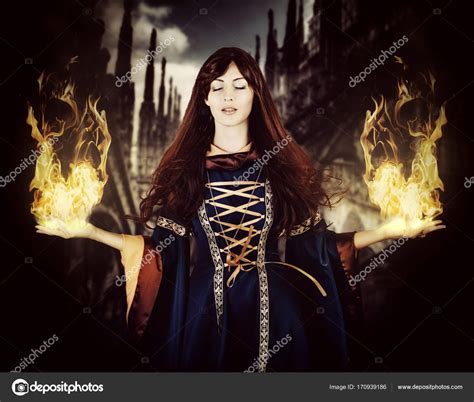 Beautiful Woman Witch In Fantasy Medieval Dress Fire Magic — Stock