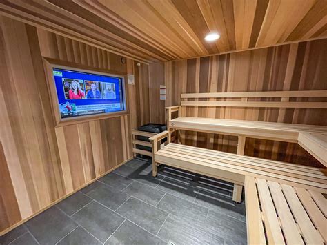 Locker Rooms And Saunas Spa Like Gym Amenities And Saunas Edge Fitness Clubs