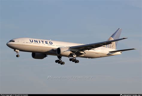 N776ua United Airlines Boeing 777 222 Photo By Ronald Vermeulen Id