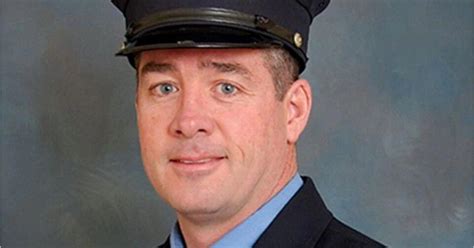 911 Firefighter Daniel Foley Who Searched For Fallen Fdny Brother From