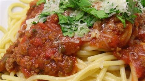 Lean ground beef water sugar substitute shredded reduced fat cheddar cheese and 10 more. Spaghetti Sauce with Ground Beef Recipe - Allrecipes.com