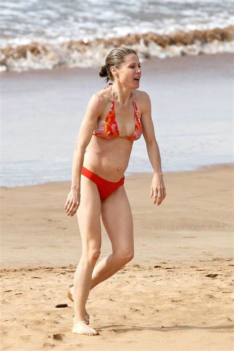 Hot And Sexy Julie Bowen Bikini Photos In 2023 Knockoutpanties