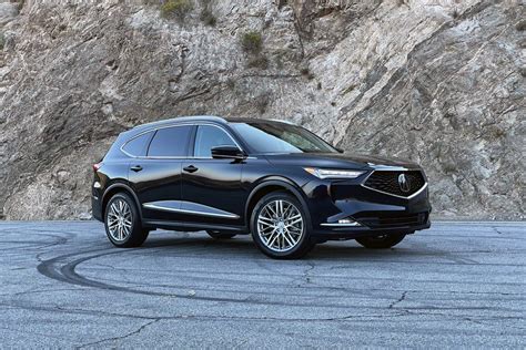 2022 Acura Mdx Review More Style More Tech More Luxury Roadshow