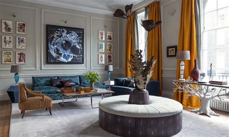 Create good feng shui in your living room with these nine easy steps. Feng Shui Living Room | Essential Feng Shui Decorating ...