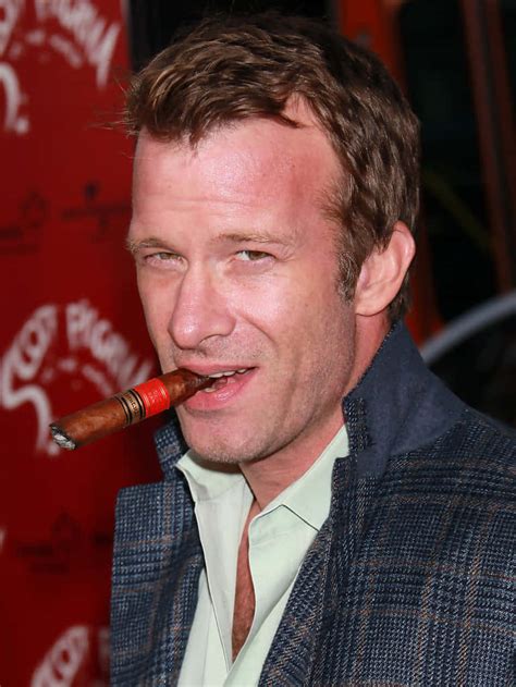 Download Thomas Jane 769 X 1024 Wallpaper Wallpaper