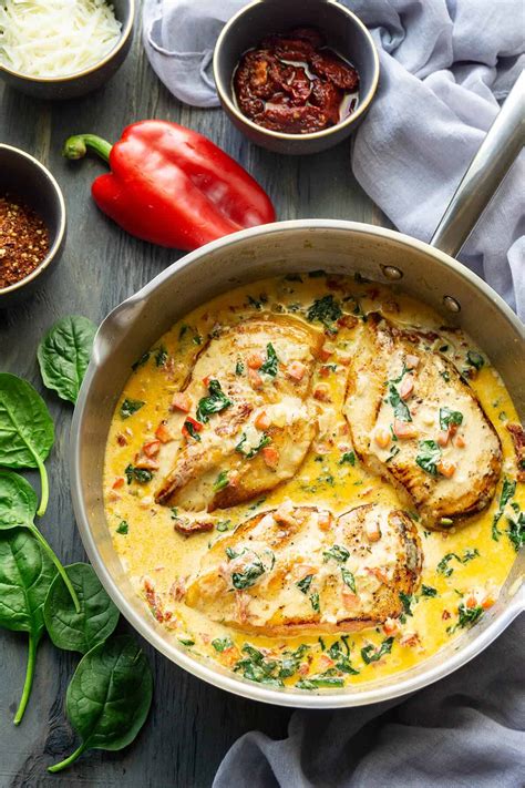 Creamy Tuscan Chicken With Baby Spinach And Red Pepper Foodtasia