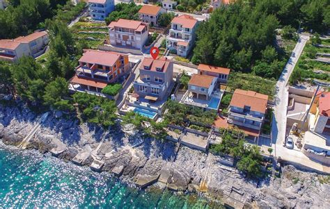 Viele hotels und campingplätze in kroatien liegen direkt am meer und haben dennoch pools, wasserparks und sonstige einrichtungen fürs. Ferienhaus - Korcula-Prigradica, Kroatien - CDS605 16 (mit ...