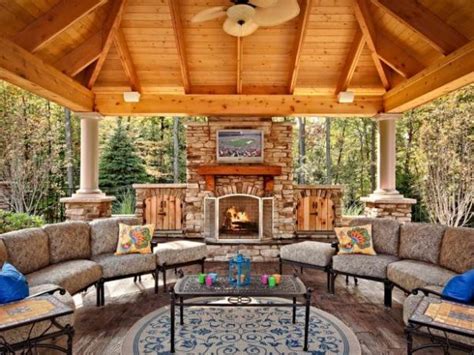 34 Fabulous Outdoor Fireplace Designs For Added Curb Appeal