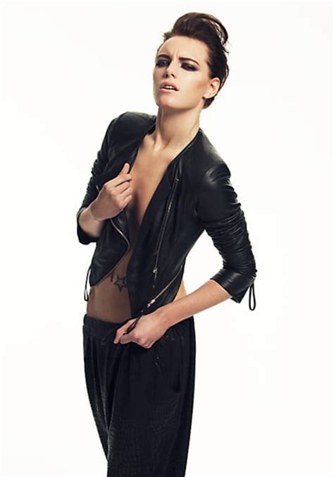 picture of erika linder
