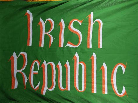 Replica Of 1916 Irish Republic Flag At Whytes Auctions Whytes