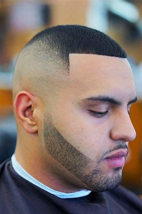 ここへ到着する Buzz Cut Fade Haircut - 今日は楽しかった