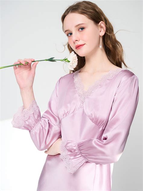 Long Sleeves 19 Momme Luxury Mulberry Silk One Piece Silk Nightgown
