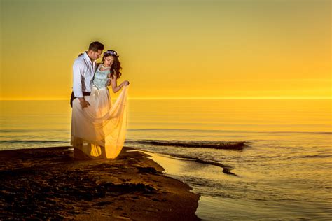 Dreamz Photography Pre Wedding Shoot Outdoor Couple Shoot