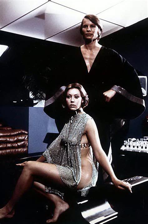 There was a notable problem, though. xoxoxo e: film favorite: logan's run
