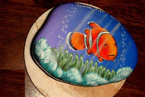 0285 Clownfish Stone Art Pebble Painting Painted Rocks